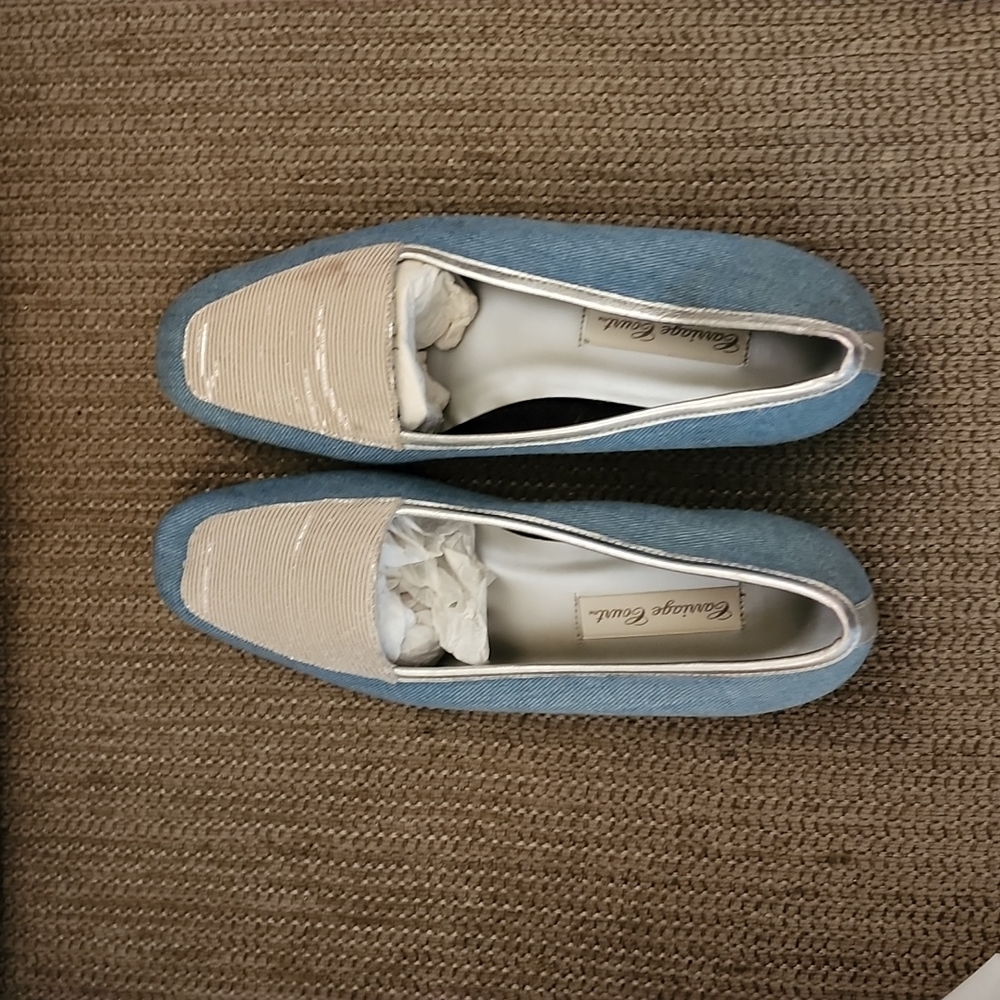 Carriage Court Denim and Silver Metallic 1/2 inch Flats - Size 8.5